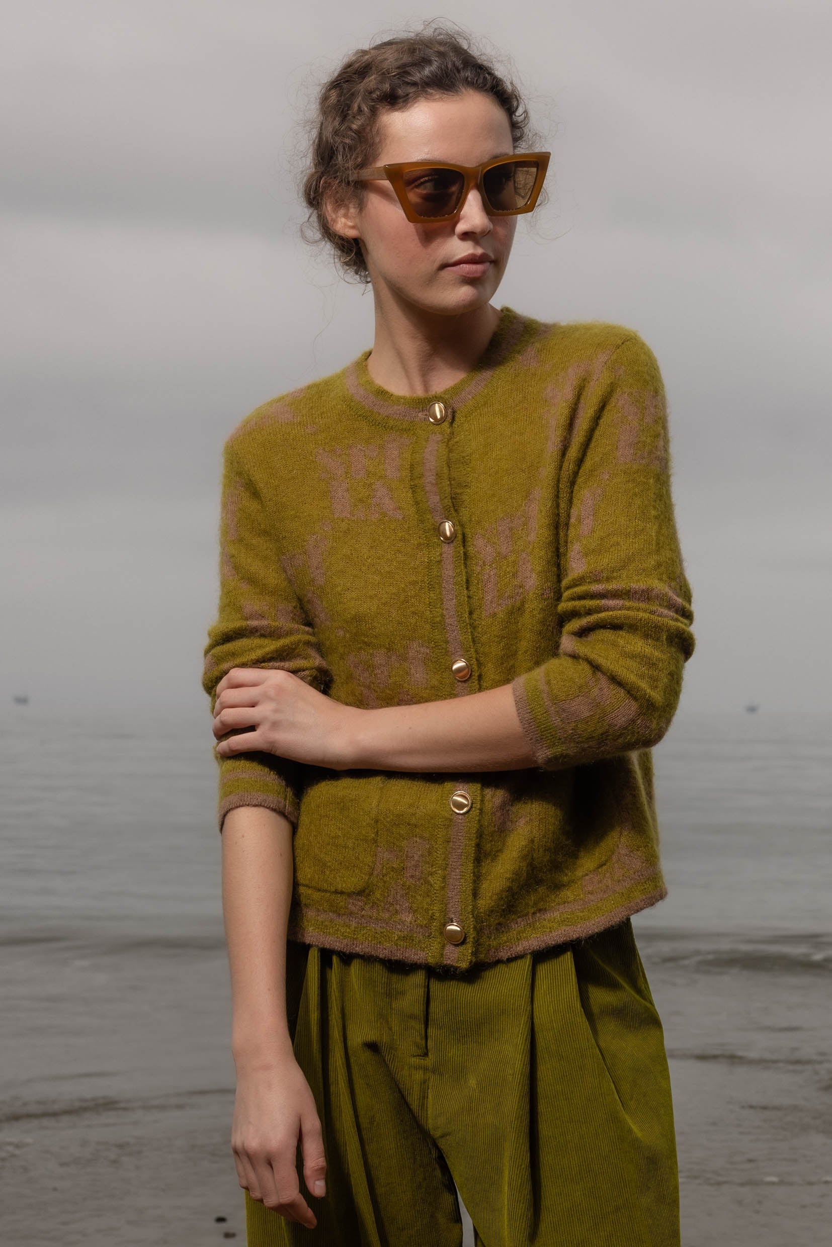 SRF Cardi - Frog - Heidi Merrick