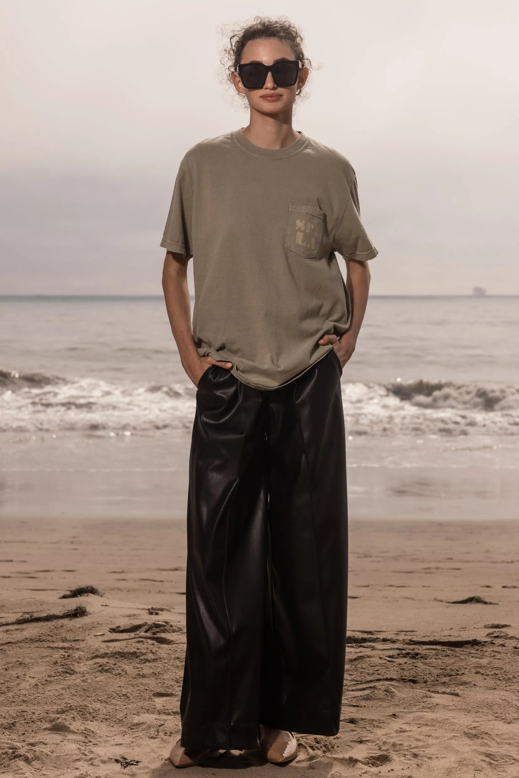 70'S SRF LA TEE - DUSTY SAND - Heidi Merrick