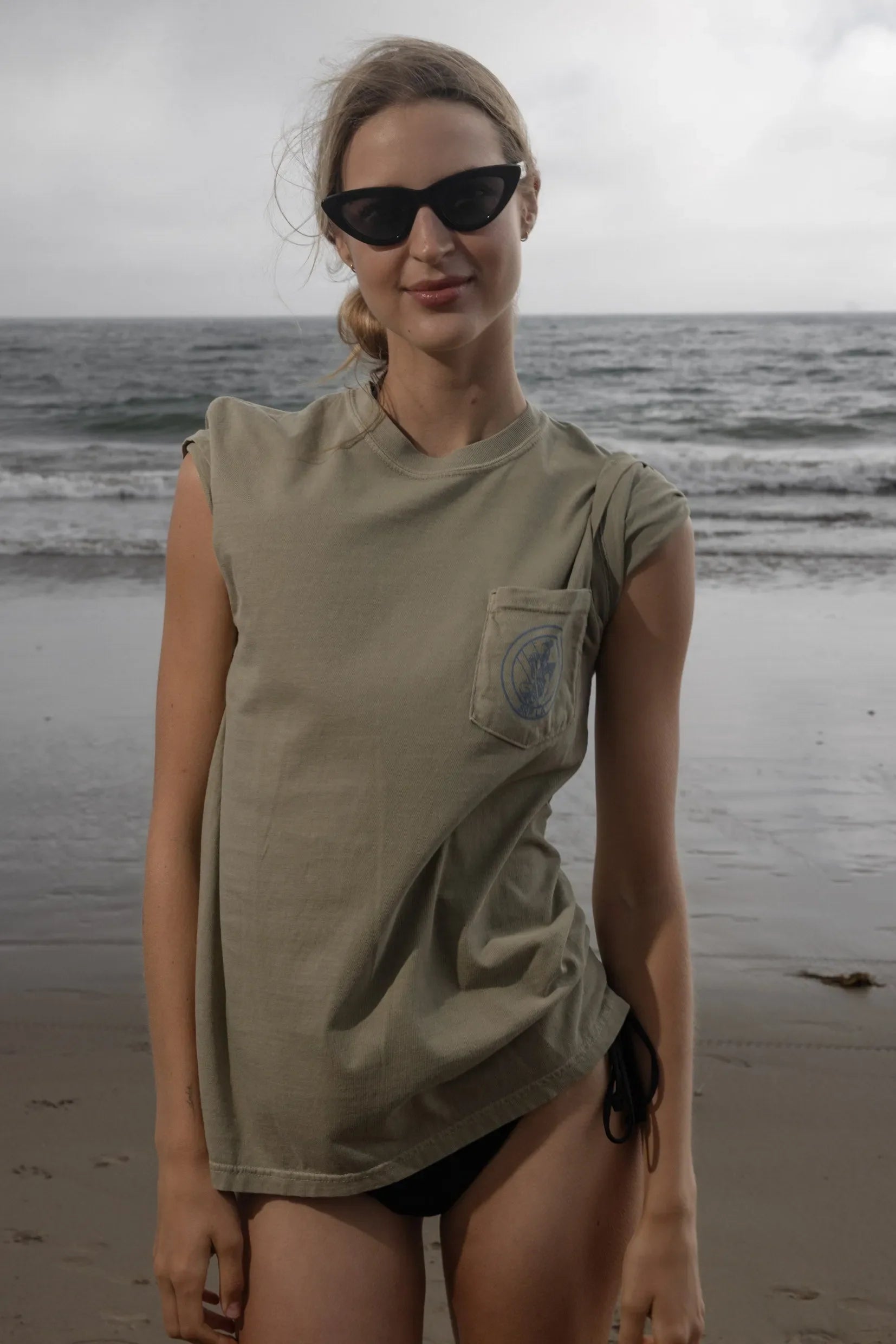 SRF Guy Tee - Dusty Sand - Heidi Merrick