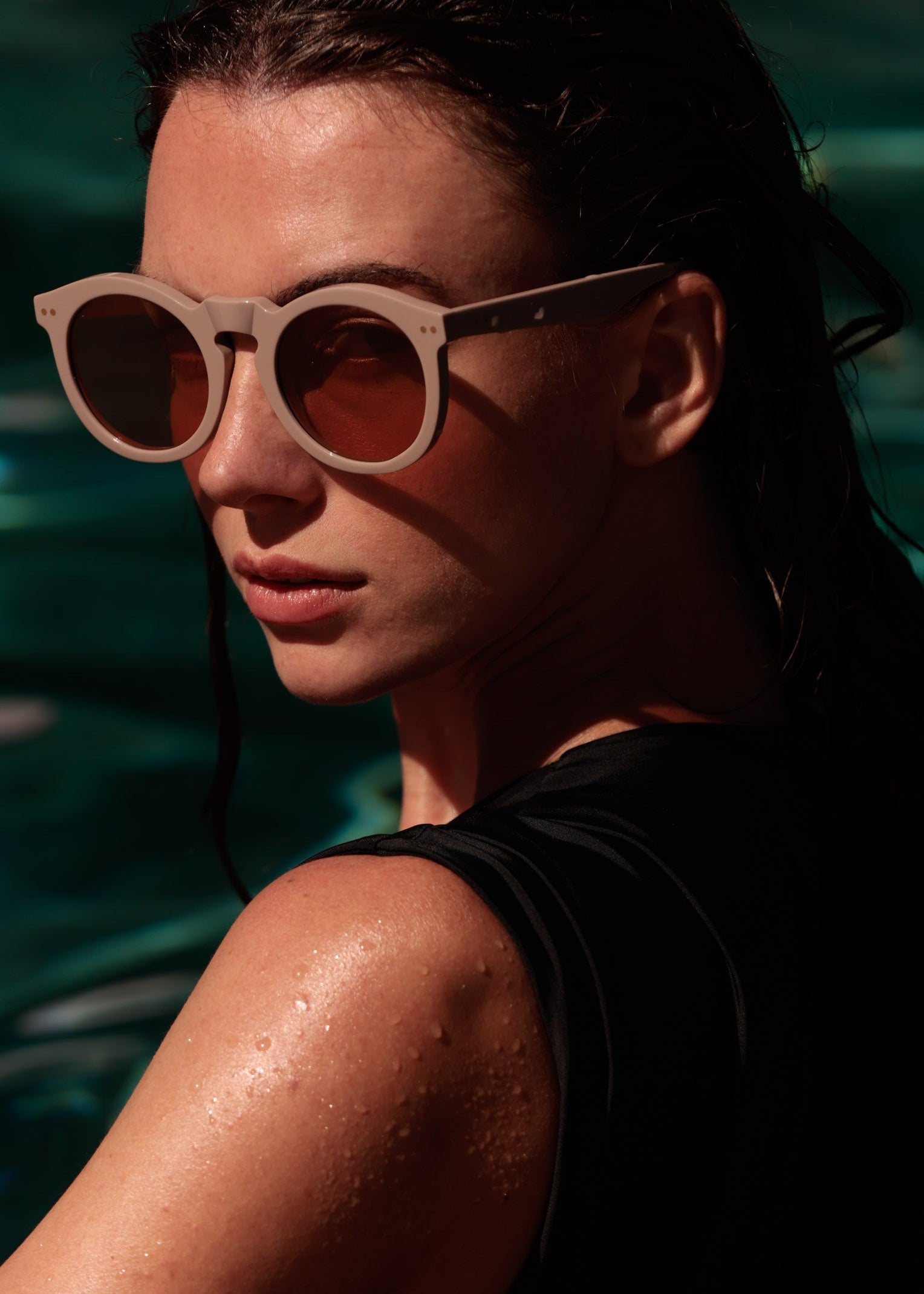 Ex-Pat Frame - Sable - Heidi Merrick
