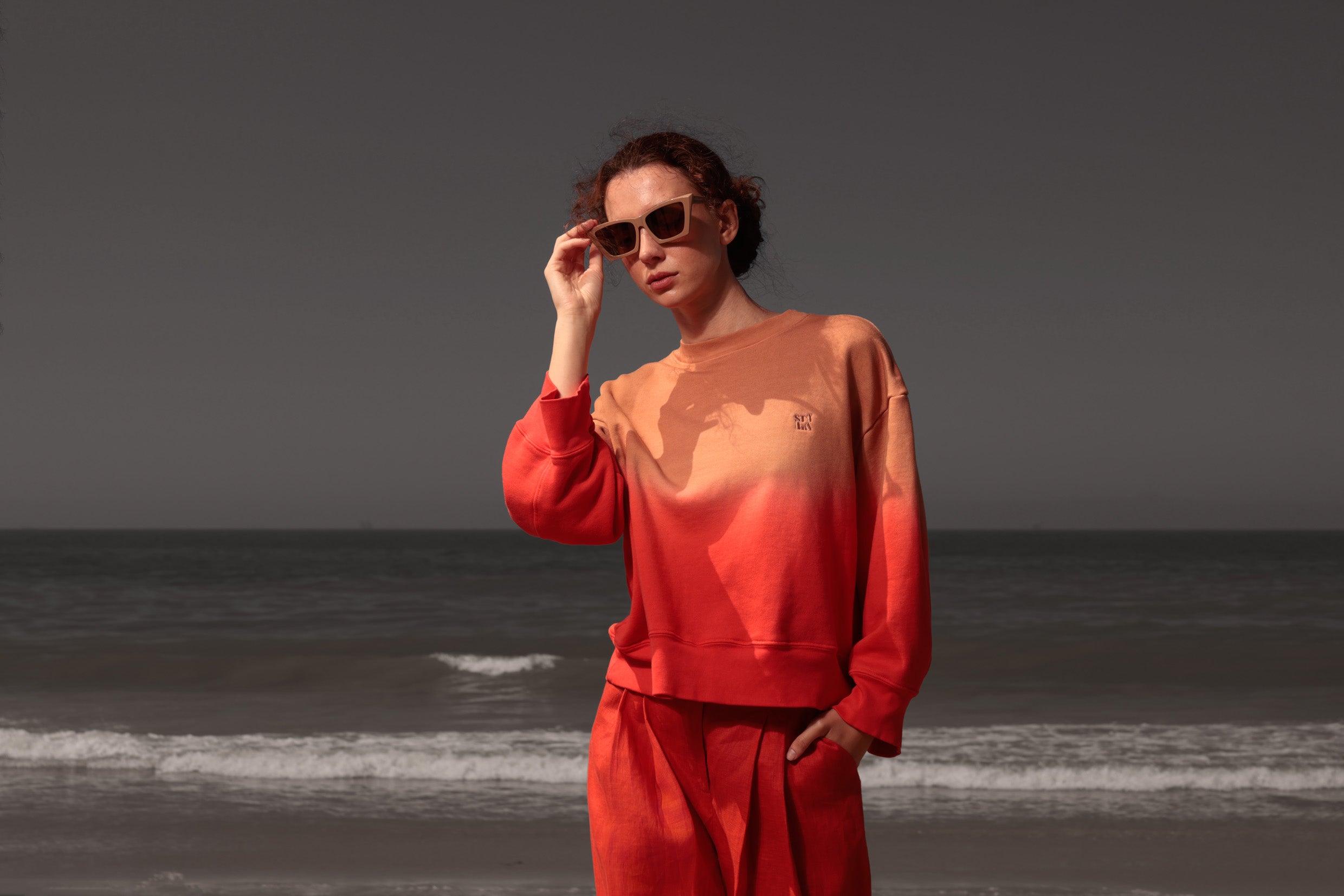 Barrel Sleeve 70's SRF LA Crewneck - Sunset - Heidi Merrick