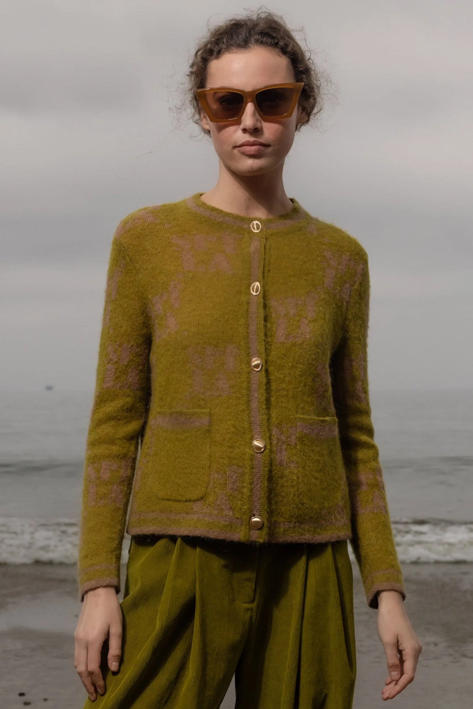 SRF Cardi - Frog - Heidi Merrick