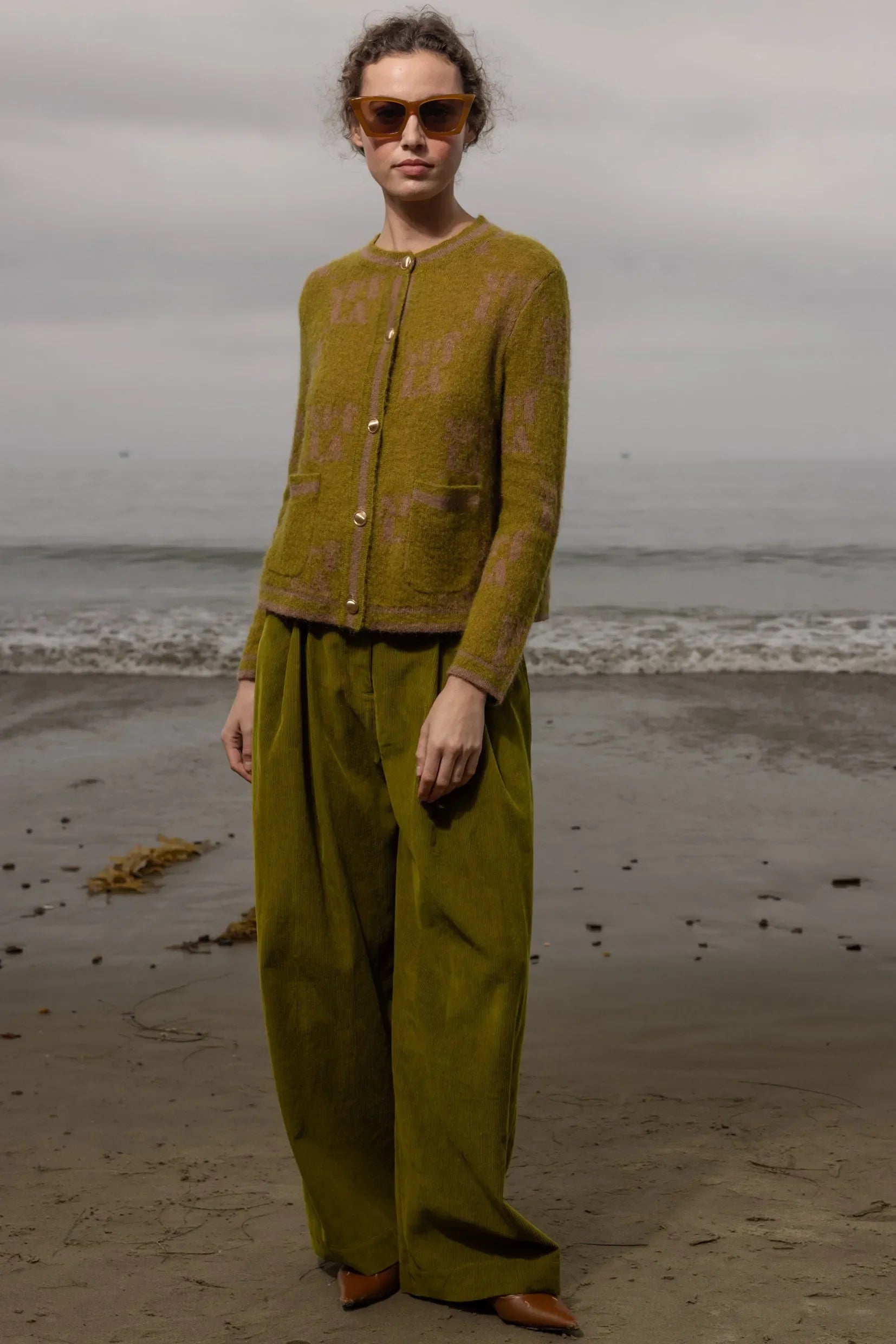 SRF Cardi - Frog - Heidi Merrick