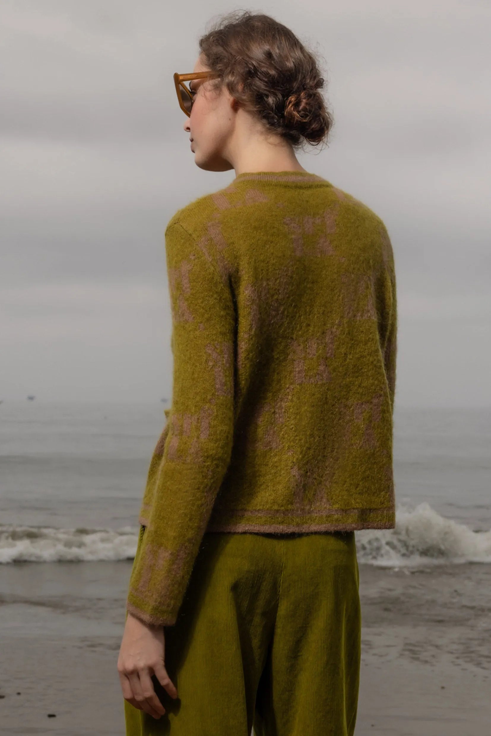 SRF Cardi - Frog - Heidi Merrick